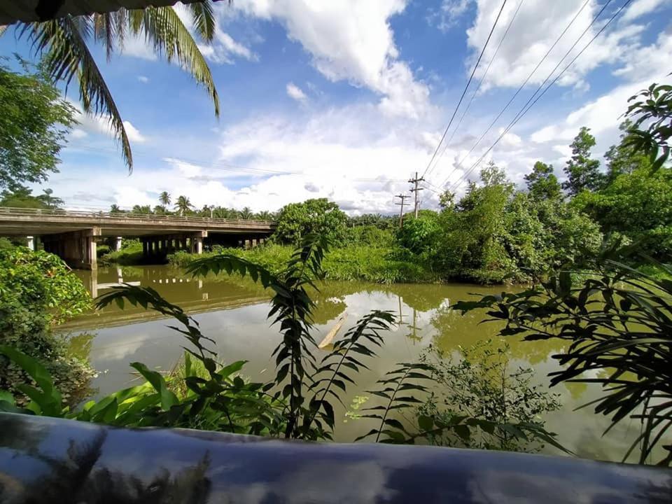 Suankafae Resort สวนกาแฟรีสอร์ท Surat Thani Exteriör bild