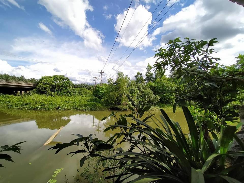 Suankafae Resort สวนกาแฟรีสอร์ท Surat Thani Exteriör bild