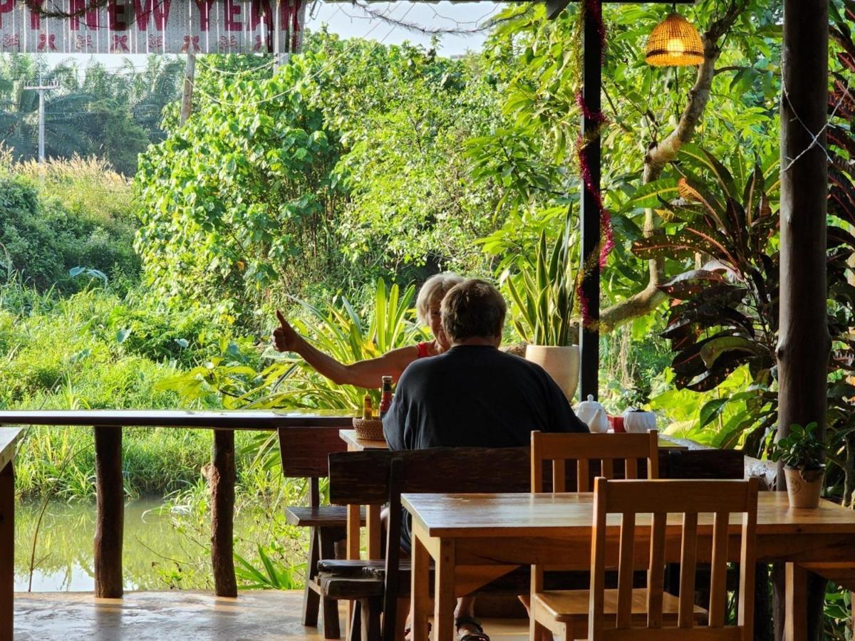 Suankafae Resort สวนกาแฟรีสอร์ท Surat Thani Exteriör bild