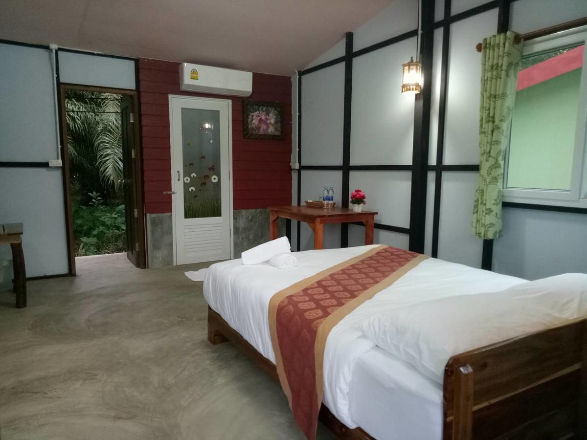 Suankafae Resort สวนกาแฟรีสอร์ท Surat Thani Exteriör bild